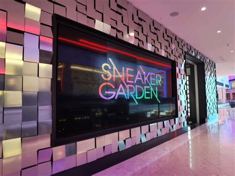 sneaker garden resorts world.